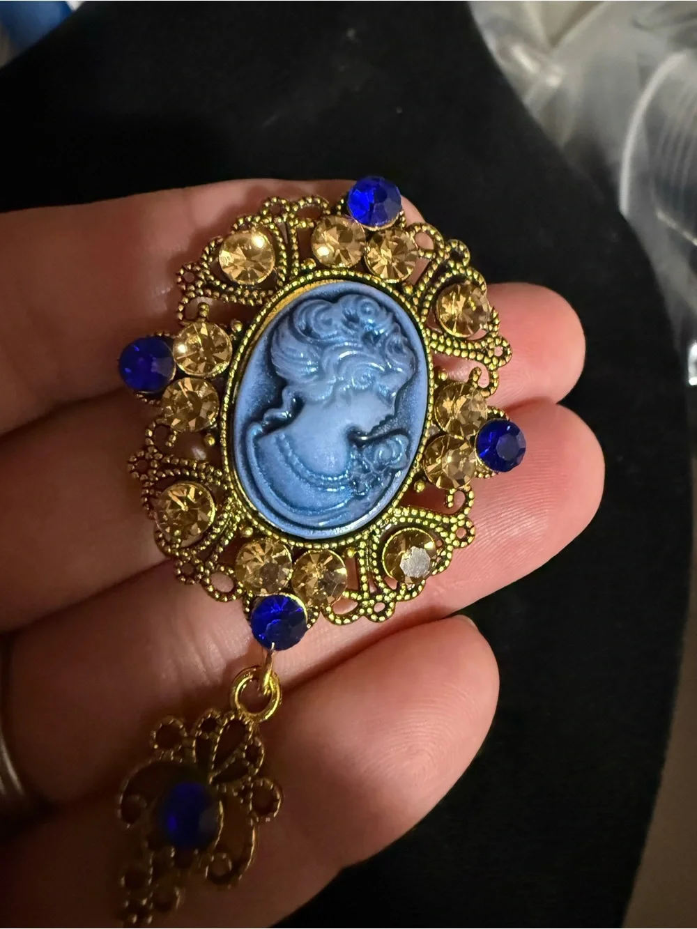 Blue Faux Cameo Brooch Set with Gold tone